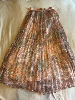 Ontwelfth flowy midi skirt size Small
